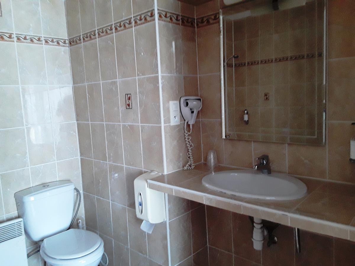 Hotel Evian Express - Terminus Εξωτερικό φωτογραφία
